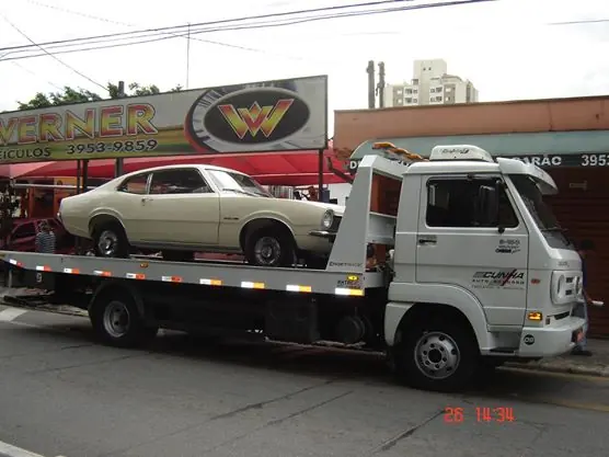 Carro clássico entregue com segurança pela CAS Guincho